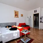Apartment Dijana 1
