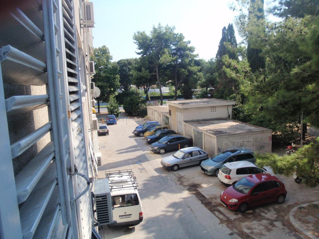 Apartman Dijana 1 *